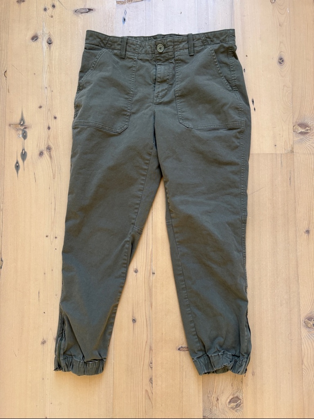 Banana Republic Olive Green Women's Jogger Pants